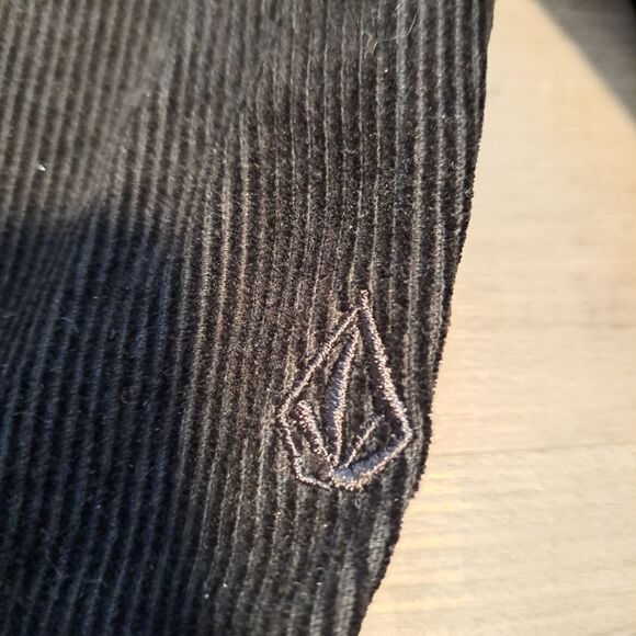 Volcom Elastic Waist Corduroy True To This Shorts Outer Spaced Black Youth XL - Picture 11 of 12